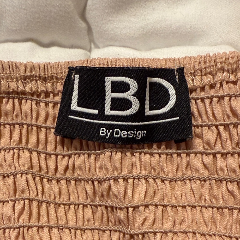 Women's Salmon Ruched Top - Picture 2 of 4